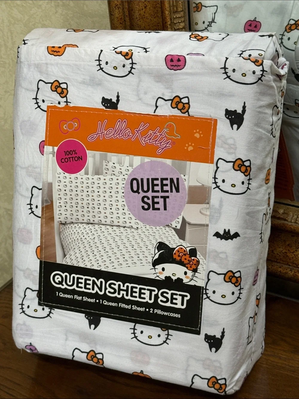 Hello Kitty Halloween Queen Sheet Set – White with Orange & Pink/purple Accents.